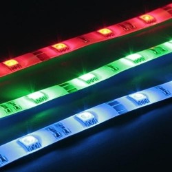 LED RGB 5M juosta įvairių spalvų su  pulteliu 2